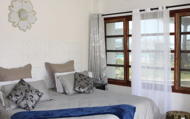 Catembe Beach Lodge