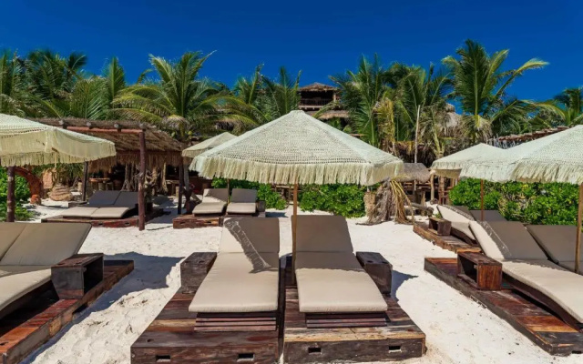 Kanan Tulum Hotel & Spa Adults Only Playground
