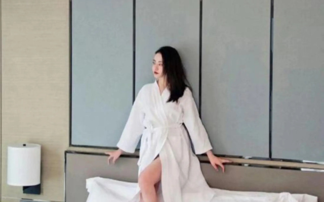 Guangan Linshui Fengge Fashion Hotel