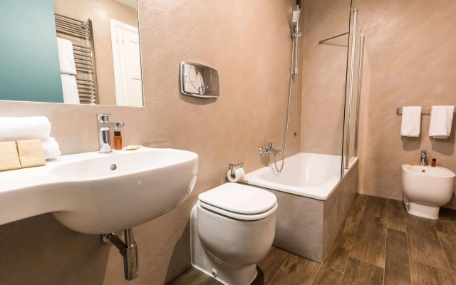 Globus Urban Hotel