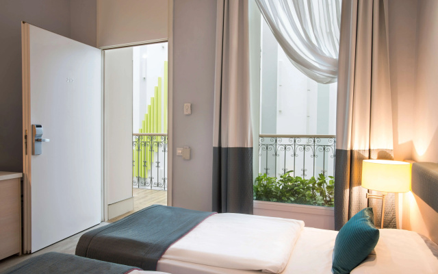 Atrium Hotel by Mellow Mood Hotels