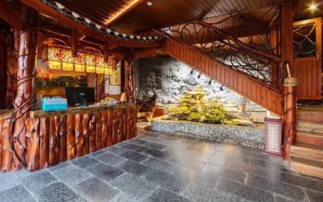 Furong Town Hanxiangju Homestay (Furong Town Dapubu)