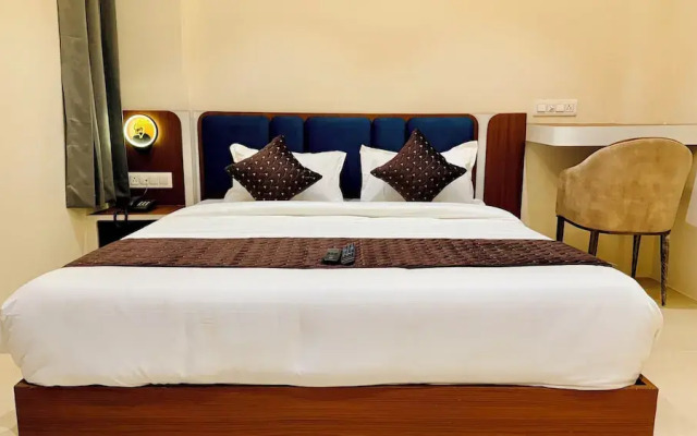 Hotel Mantri Ji