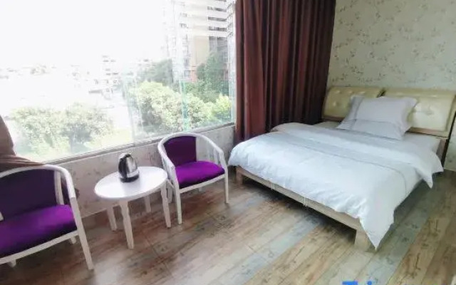 Yibin Yian Business Hotel