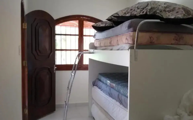 Casa pé na areia - 50 mts do mar