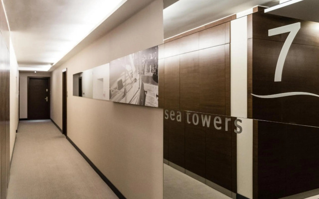 Apartment Sea Towers Gdynia by Renters
