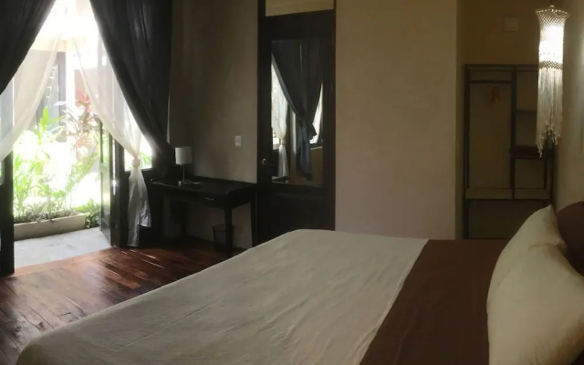 La Flor Casa Boutique