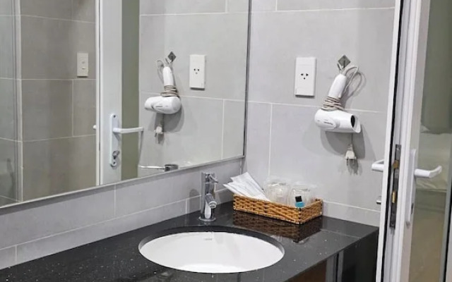 A25 Hotel - 142 Bùi Thị Xuân