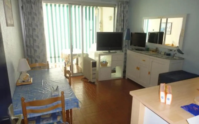 Appartement Port Camargue, 1 pièce, 4 personnes - FR-1-250-196