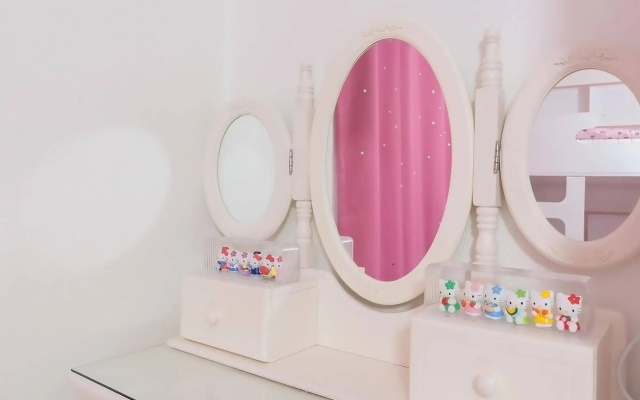 Nanu Guesthouse Pink Female Only (только для женщин)