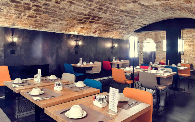 East Side Hotel Paris Gare de l’Est, a member of Radisson Individuals