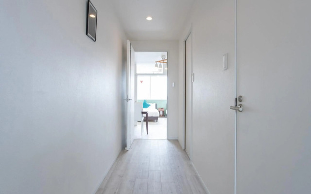Katakasu Apartment