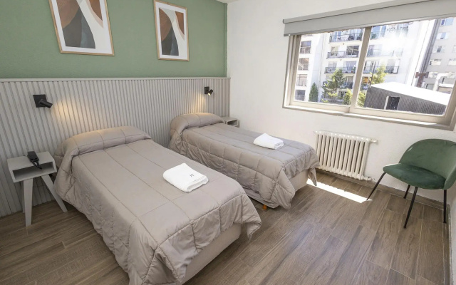 M382 Hotel Bariloche