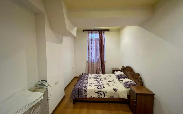 Apartment in Abovyan Street, Yerevan