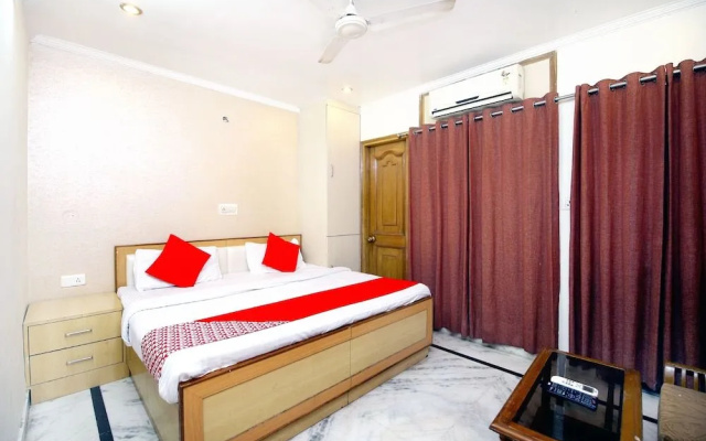 Oyo 41618 Hotel Regency