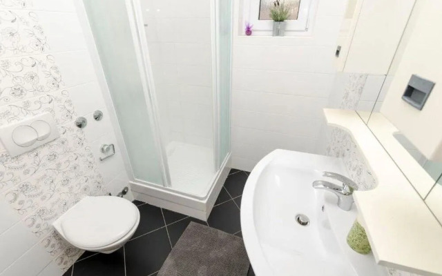 Apartments Dragica