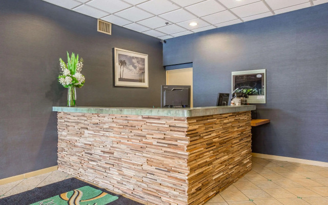 Quality Inn & Suites Hermosa Beach