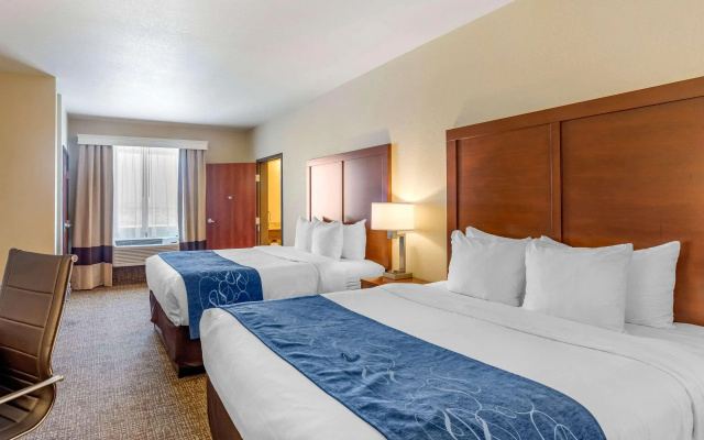 Comfort Suites Near Denver Downtown