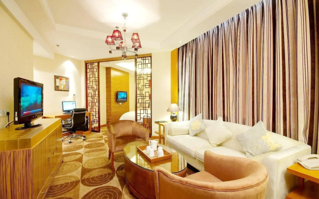 Golden Island Holiday Hotel