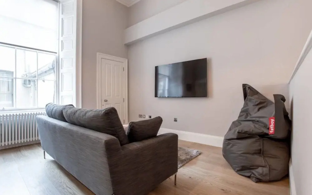 Destination Edinburgh Apartment York Place