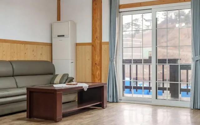 Daecheon Ocean Forest Pension
