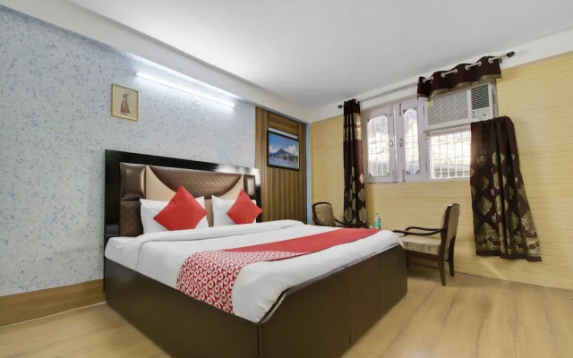 Capital O 11741 Hotel Nest