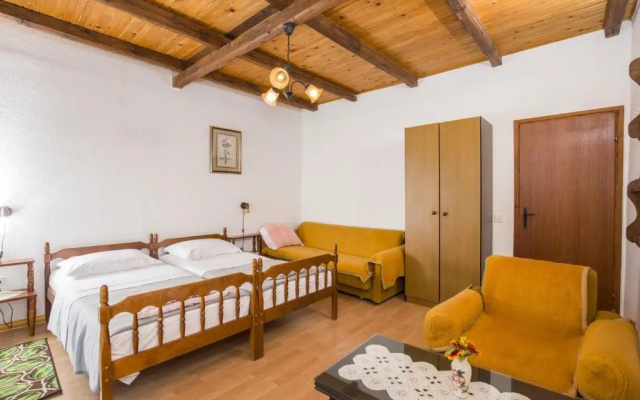 Apartment Vili