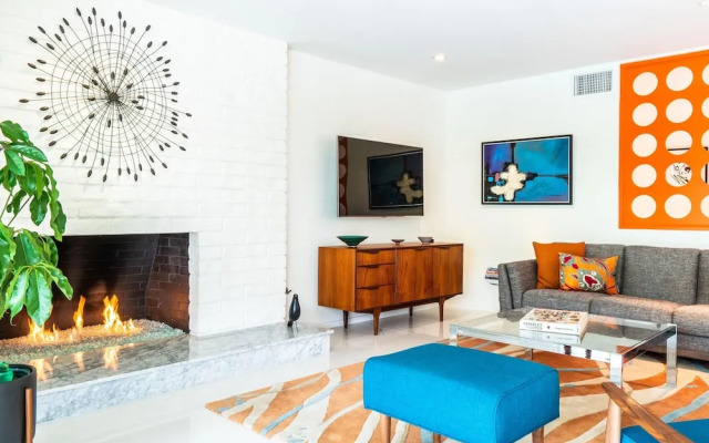 Modern Grand at Deepwell Estates