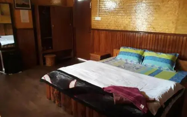 Dara Gaon Village Retreat