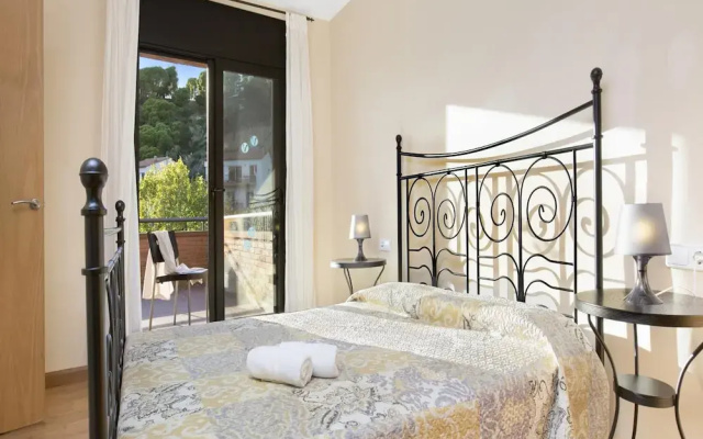 Villa in Spain Near Cala Canyelles Beach