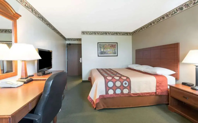 Super 8 Bemidji MN