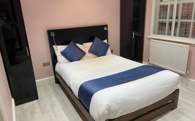 Ville Hotel