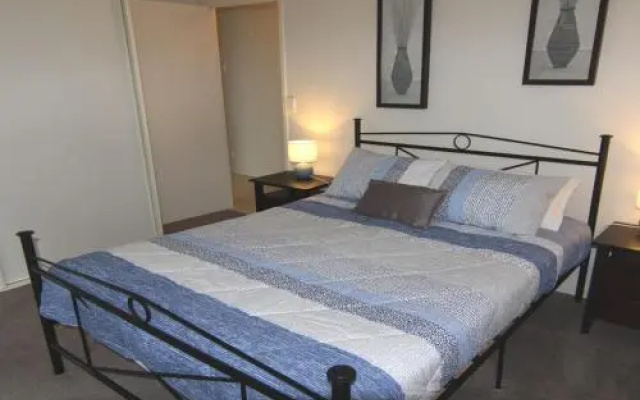 Twin Pines 301 - Cbd Location