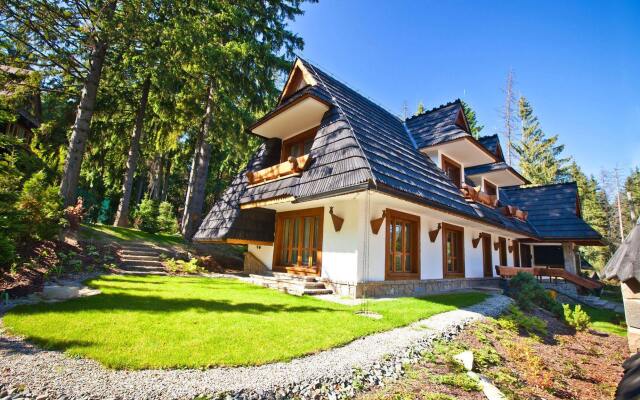 Отель Tatra Chalet вид на фасад
