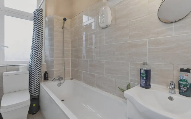 Prime City Centre Apartment 2BR
