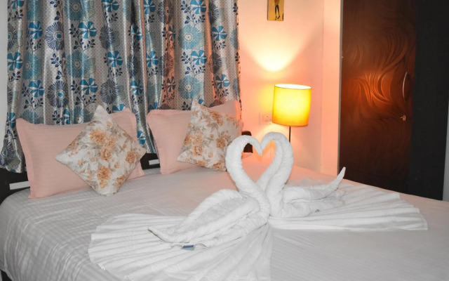 Spectrum Hub beach side Studio Apartment - Candolim - Goa