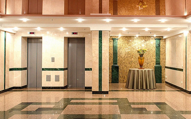 Hotel Cherkasy Palace