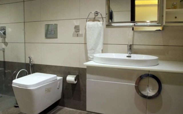 OYO 550 Hotel Aura Grand Residency