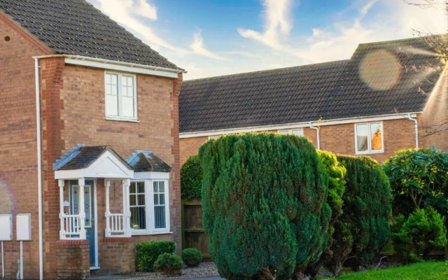 Taylor Close Holiday Home