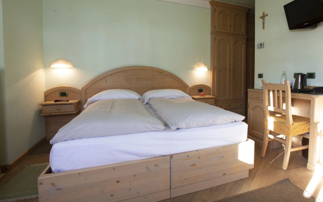 Hotel "La Suisse"