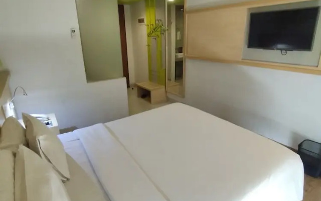 Alltrue Lite Senen Jakarta