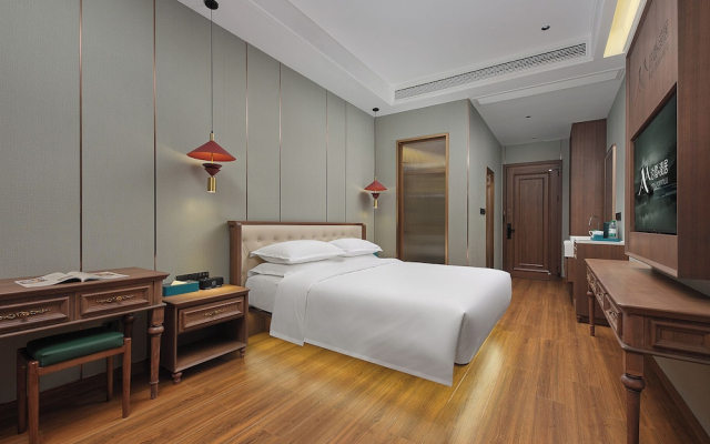 CloudView Hotel