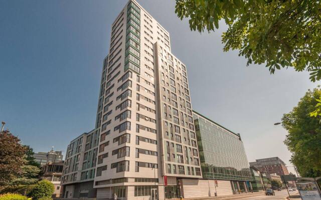 Отель Glasgow City Flats вид на фасад