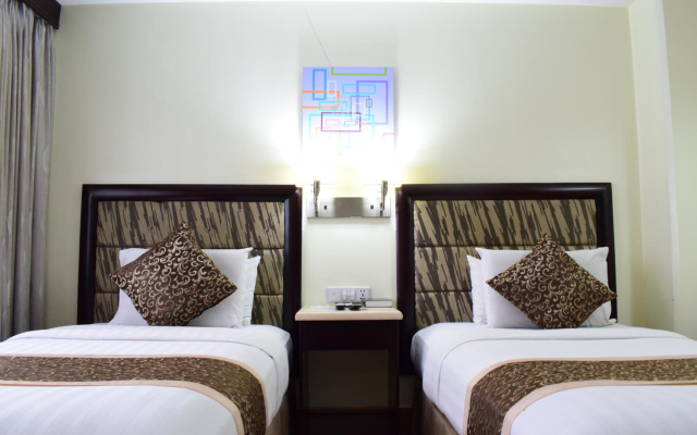Diamond Suites and Residences
