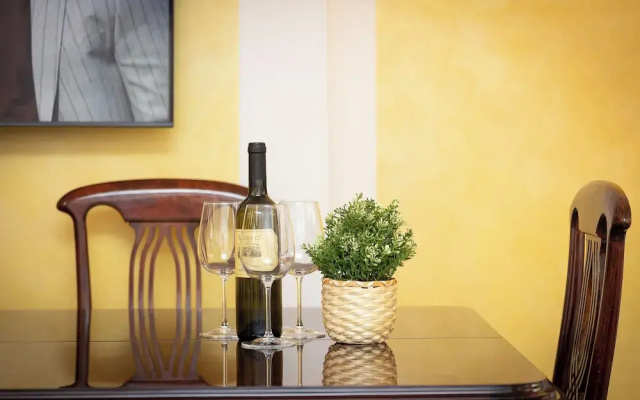 Rental in Rome Ciambella Art Home