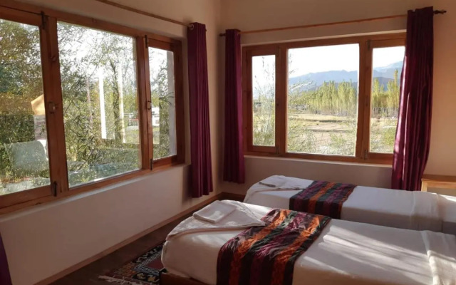 Ratna Hotel Ladakh