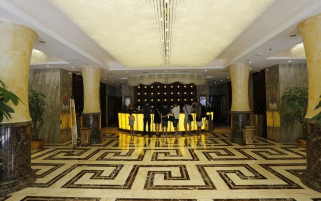 Huaqiao International Hotel