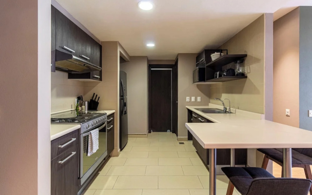 Vive Grand by Kukun