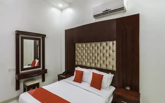 OYO 151 Al Ameria Hotel Suites