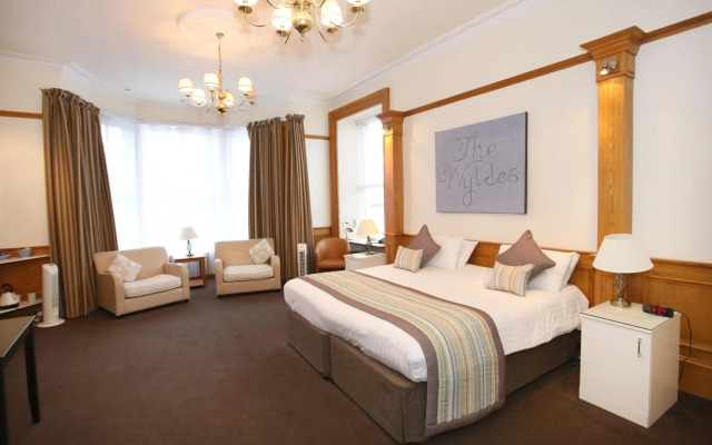 Woodlands Hotel, BW Signature Collection